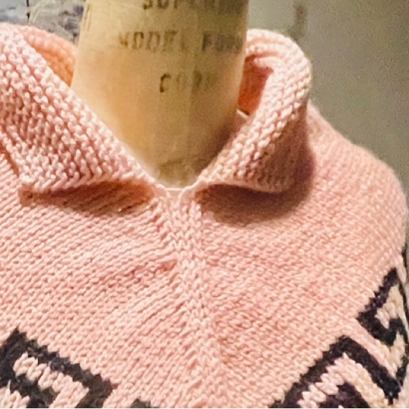 Vintage Hand Knitted Cape/Poncho Pullover | Black/White/Pink | Size: OS - Picture 9 of 14